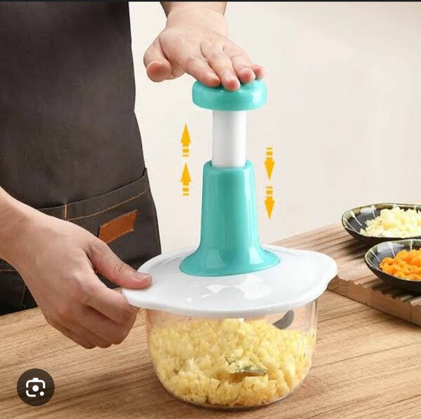 Vegetable manual chopper 2 ltr