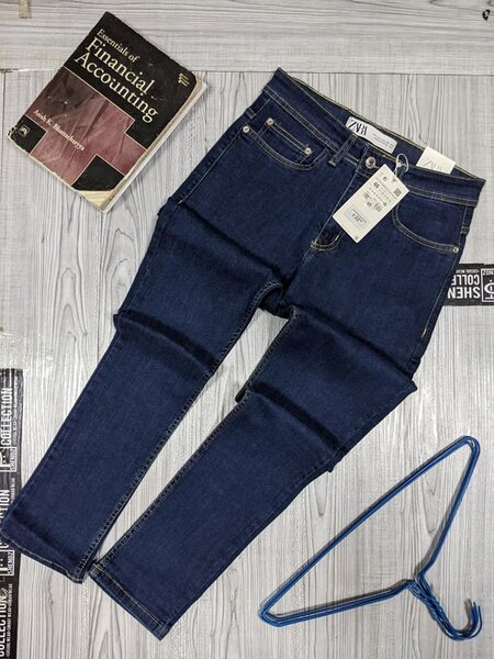 PULL & BEAR JEANS