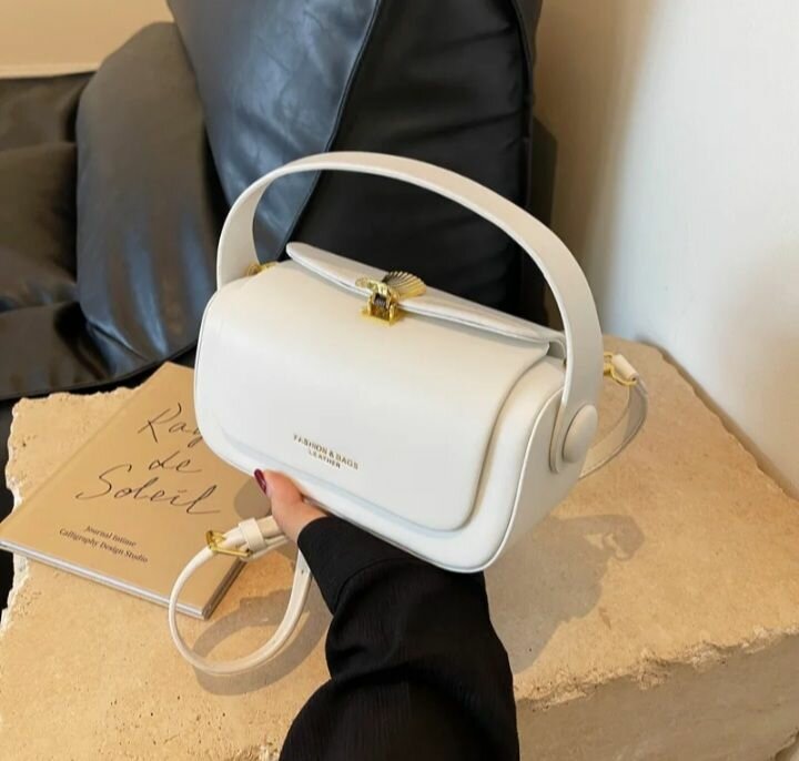 Sac à main élégant en cuir