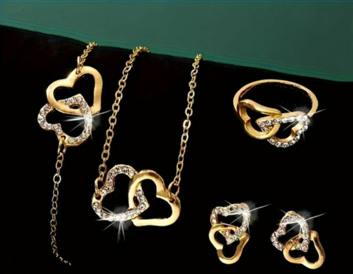 Elegant Heart Themed Importad Jewelry Set For Womens