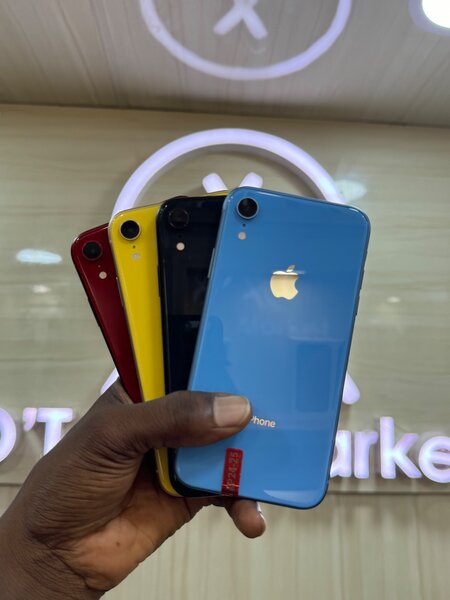 iPhone XR