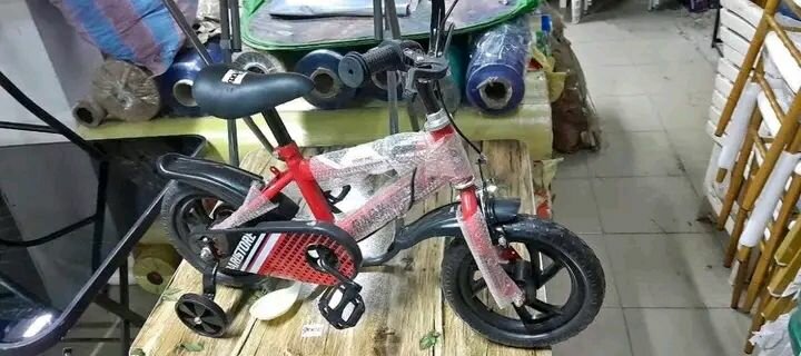 Vélos Enfants Colorés