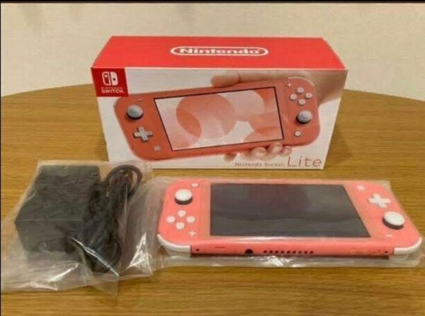 Nintendo Switch Lite Corail