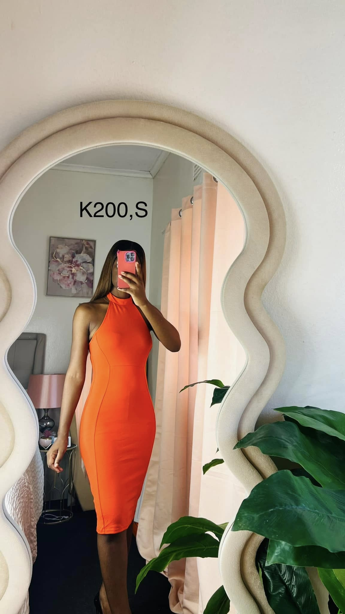 orange dress