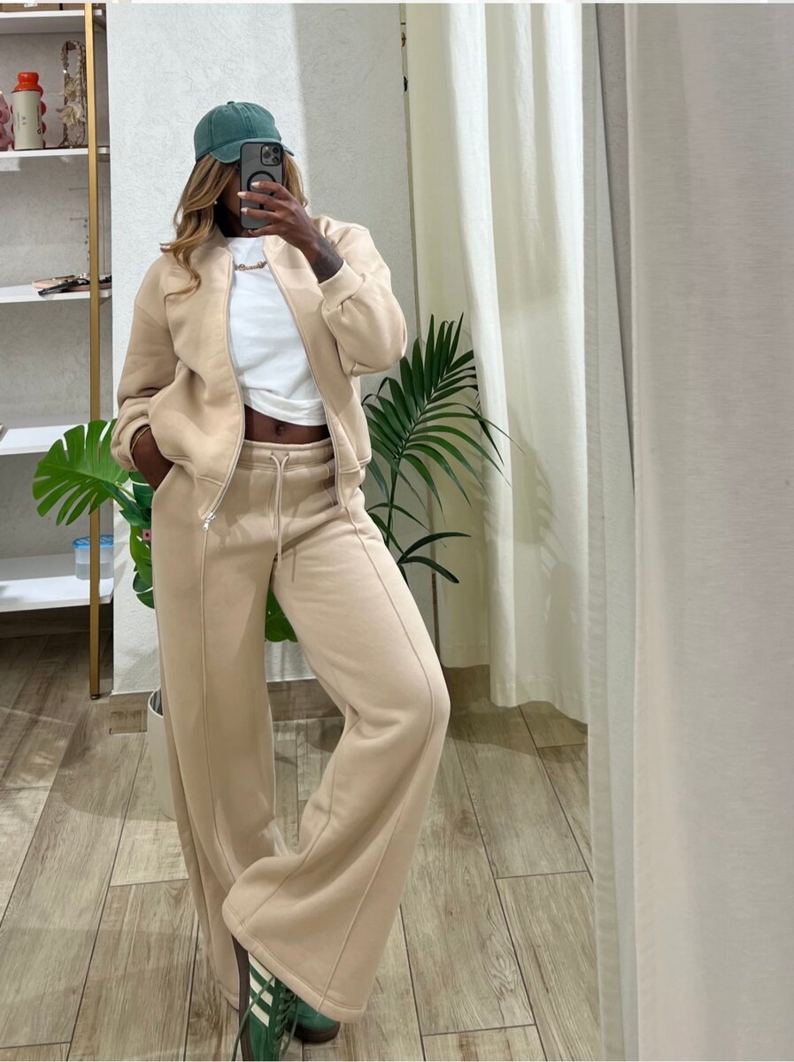 Ensemble de jogging beige élégant