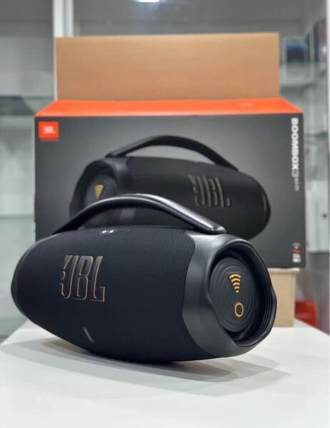 JBL boombox 3