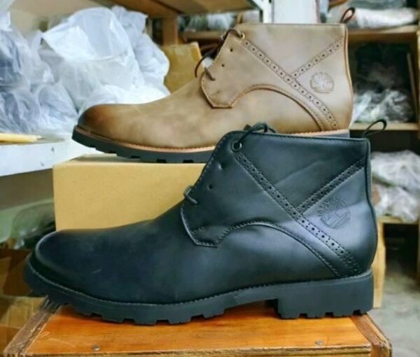 High quality Chelsea boots