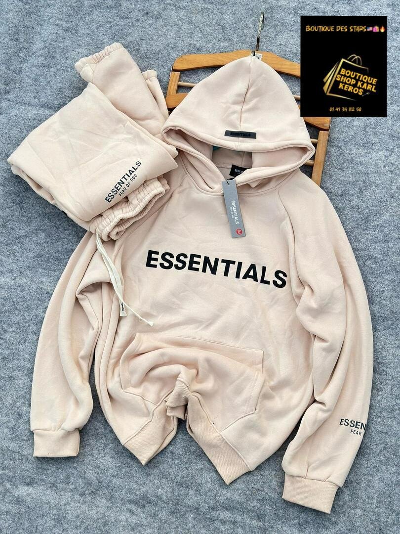 Ensemble de survêtement Essentials