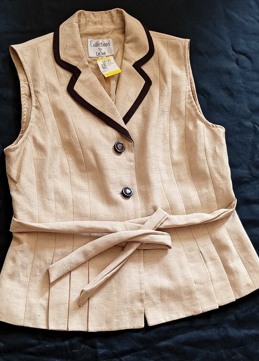 Veste sans manches chic