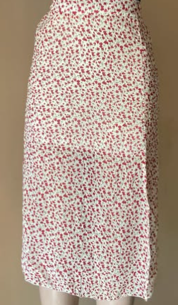 Fashionable very beautiful long skirt size: M/S