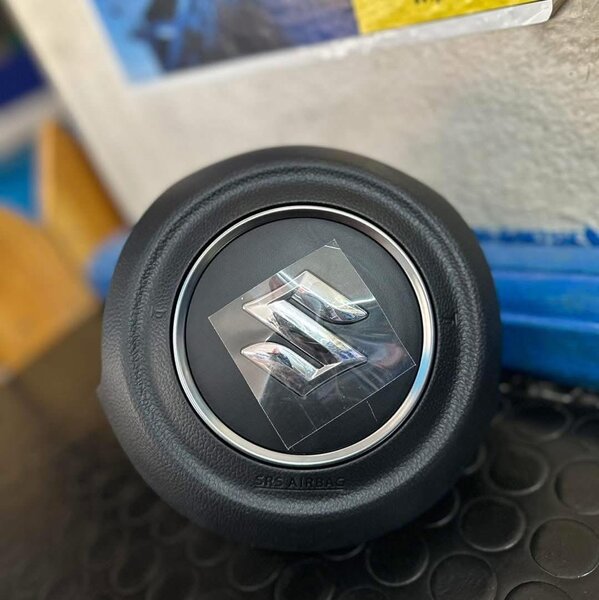 Cache-couvercle de volant pour voiture