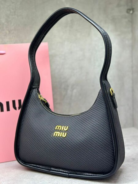 MIU MIU / идеальный подарок для неё..