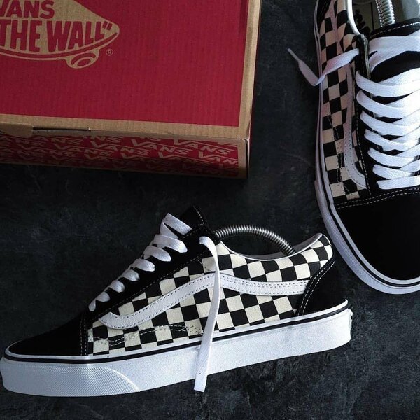 Vans of the Wall (Checkered Board)