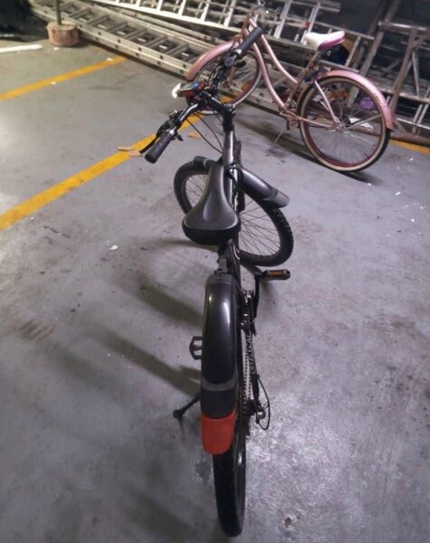 Vélo tout-terrain robuste