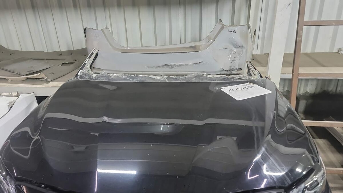 Капот, бампер, крылья, фары, двигатель, и т.д.