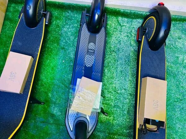 Trottinette électrique pliable