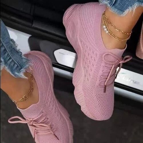 Knitted sneaker