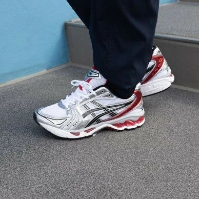 ASICS SNEAKER