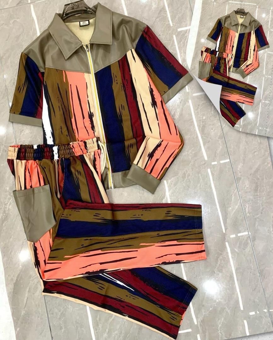 Ensemble Sport Chic Stylistique