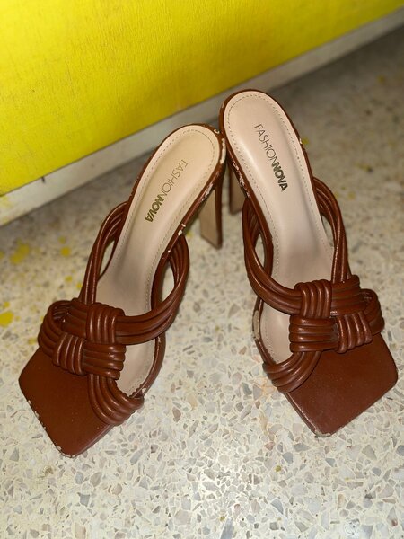 Sandales à talons fashion nova