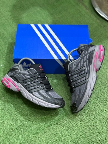 Adidas Sneakers Homme Résistants