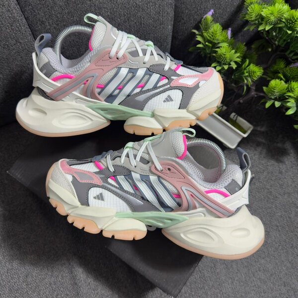 Baskets de sport élégantes