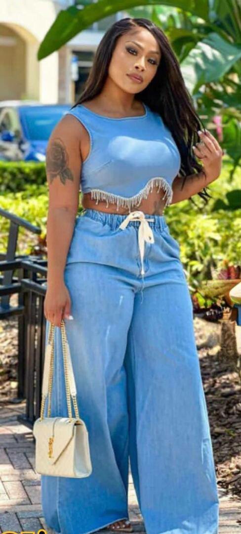 Jean Suit: Sizes 28-36