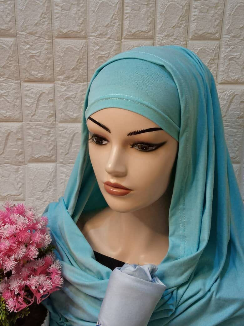 Jersey veil with its own under cap