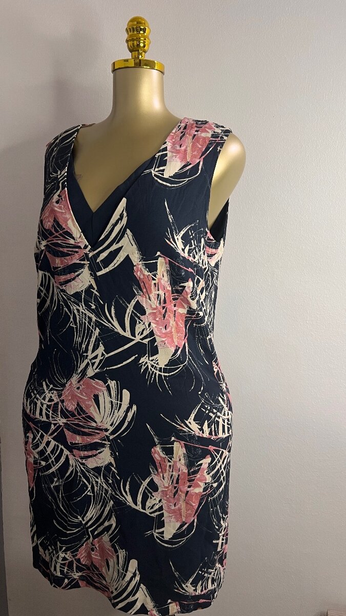 Robe florale élégante pour femmes