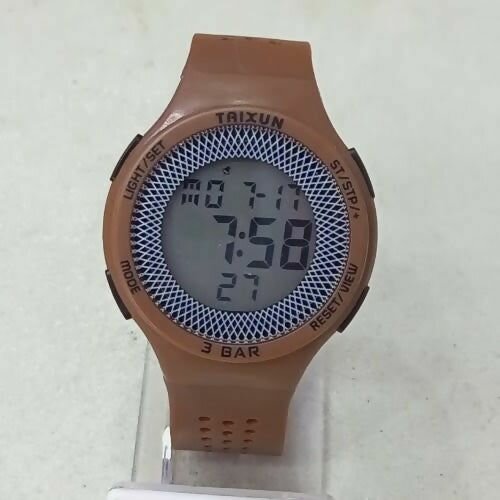 Montre numérique étanche sportive