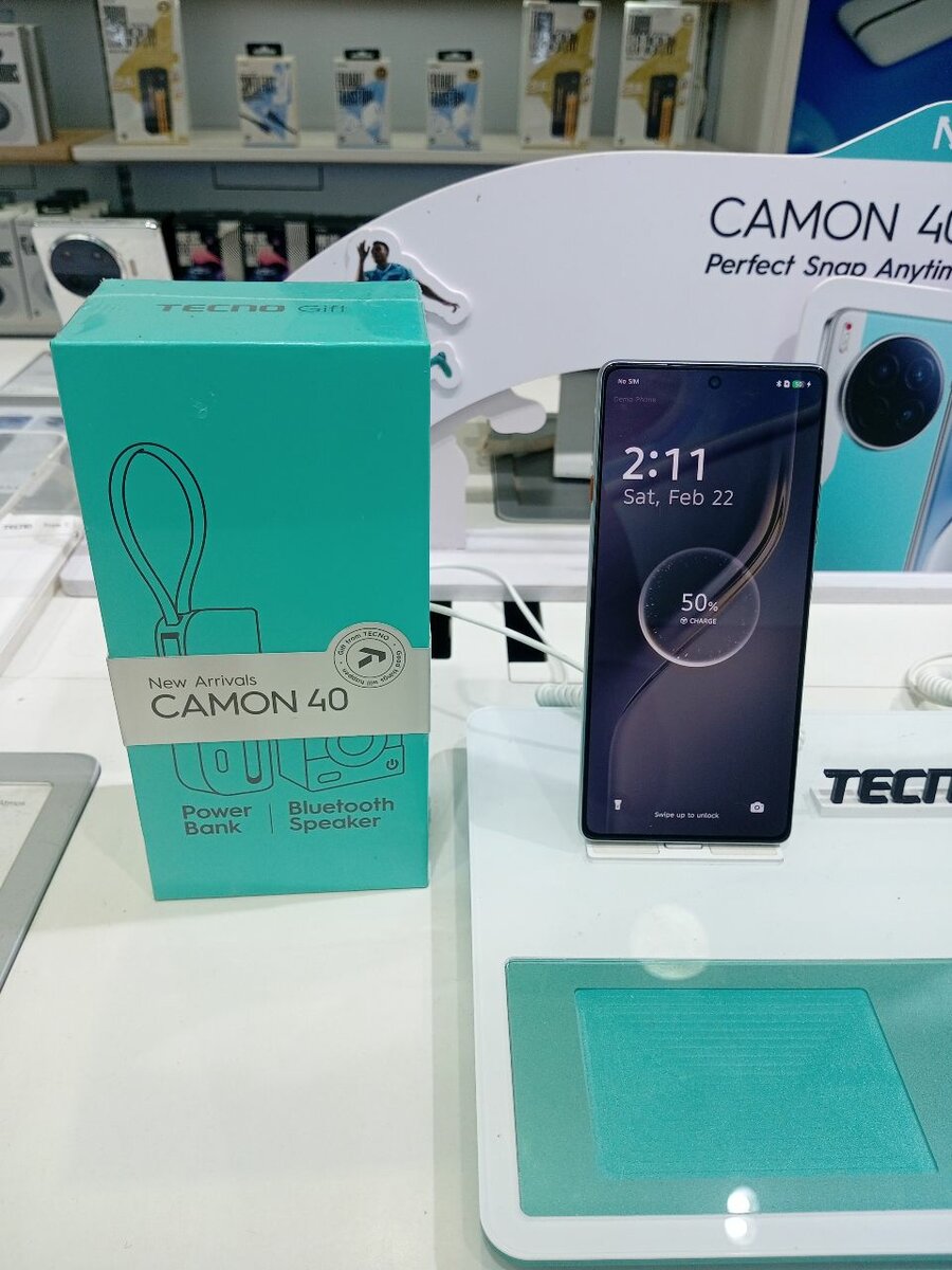 TECNO CAMON 40