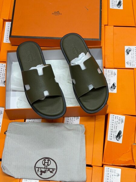 Sandales en cuir élégantes