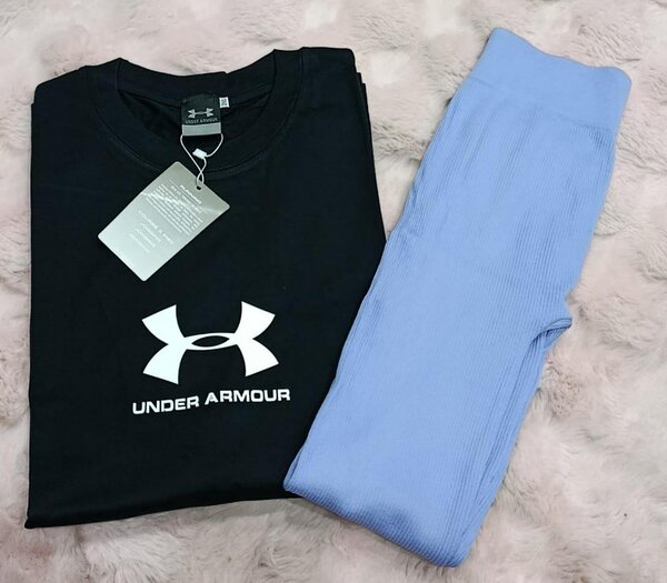 Lot de vêtements stylés