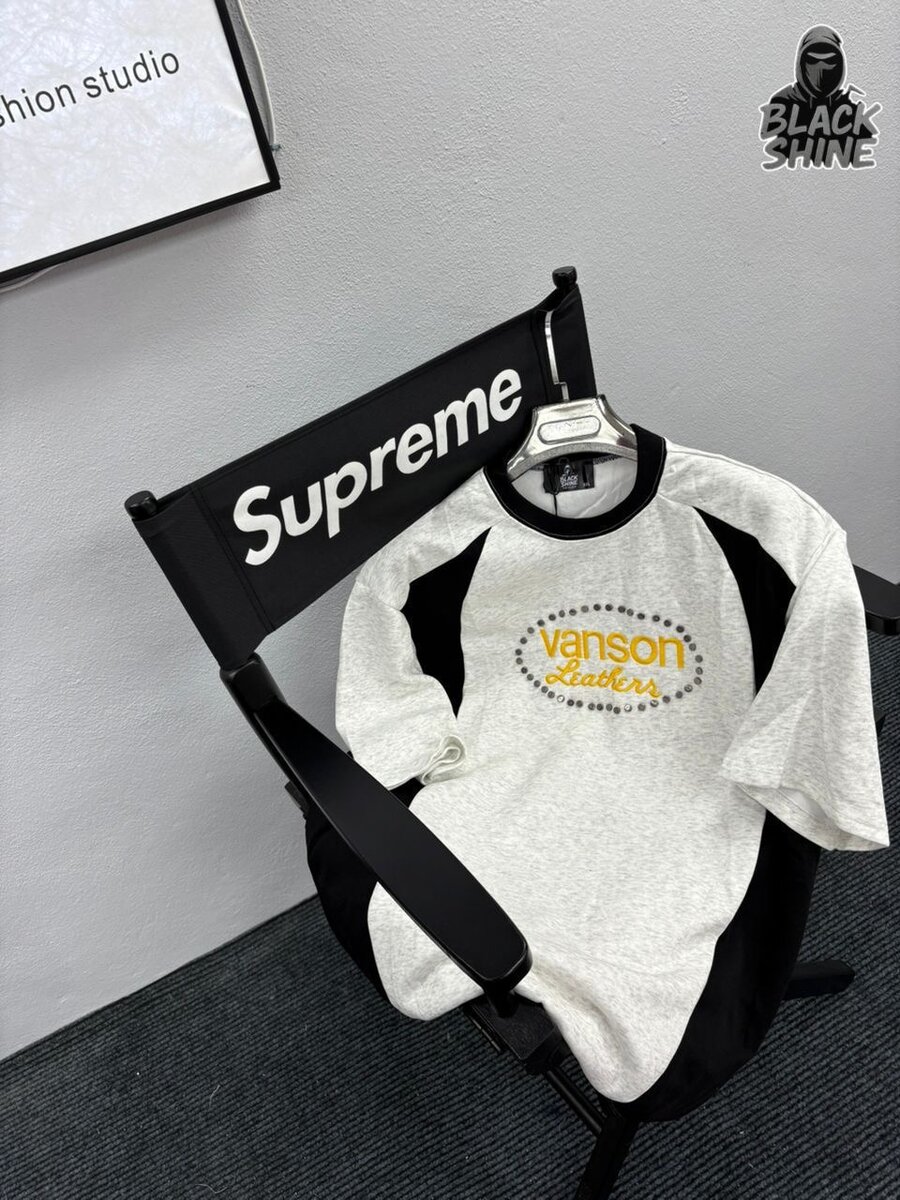 T-shirt sports design