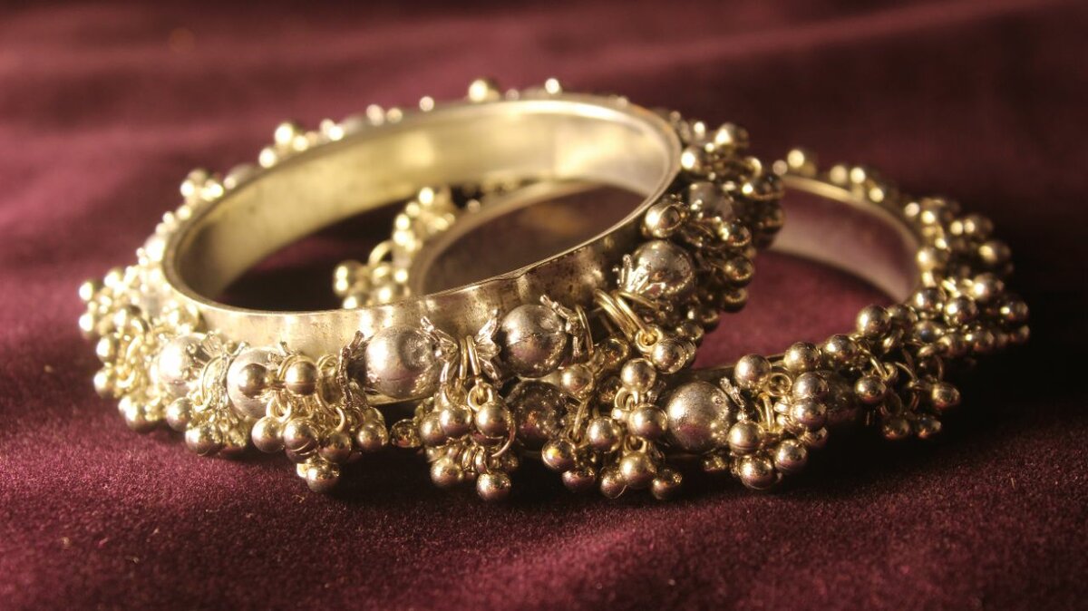 Antique Handmade Sliver Pearls design Bangles