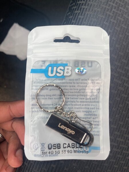 Lenovo 2TB Memory Flash Drive