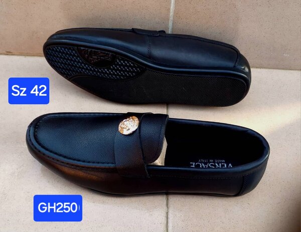 Mens casual Loafers Sz 42