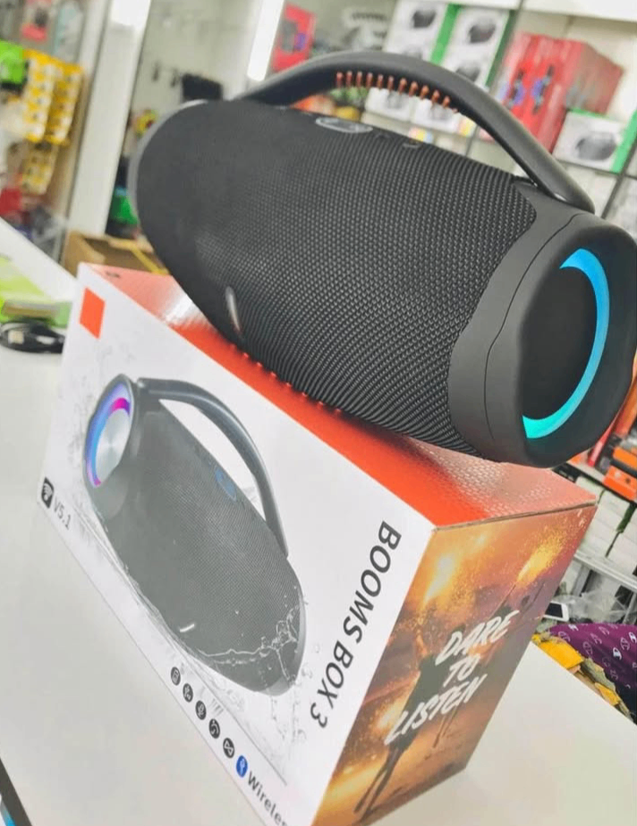 JBL Boombox 3 speakers