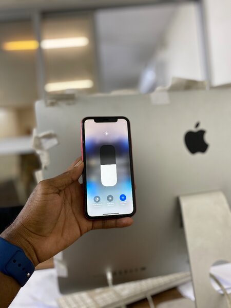 iPhone 11 Rouge Débloqué