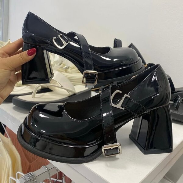 Продаю туфли Мэри Джейн!!! Доставка бесплатная!!!