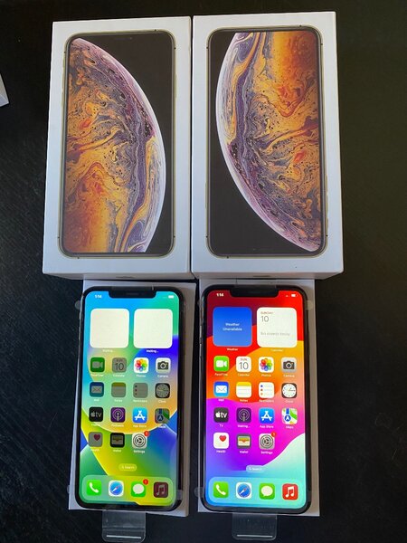 iPhone XS Max 64GB