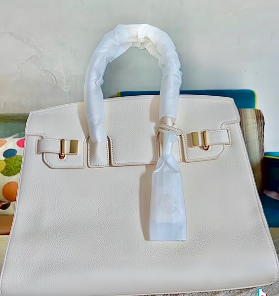 Sac à main élégant en cuir