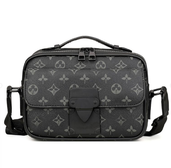 Сумка Louis Vuitton