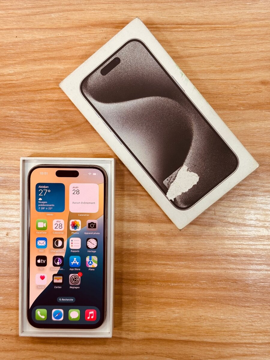 15 Pro 256Go Quasiment Neuf