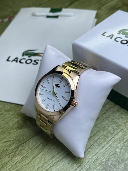 Montre Lacoste + Coffret