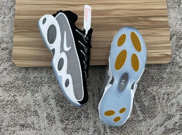 *NIKE GLIDE NOCTA*