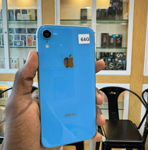 iPhone XR Bleu 64Go