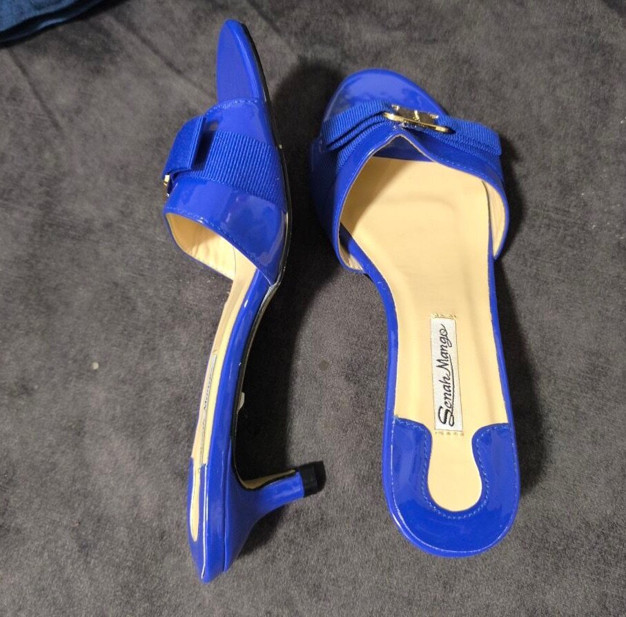 Sandales à talon bleu chic