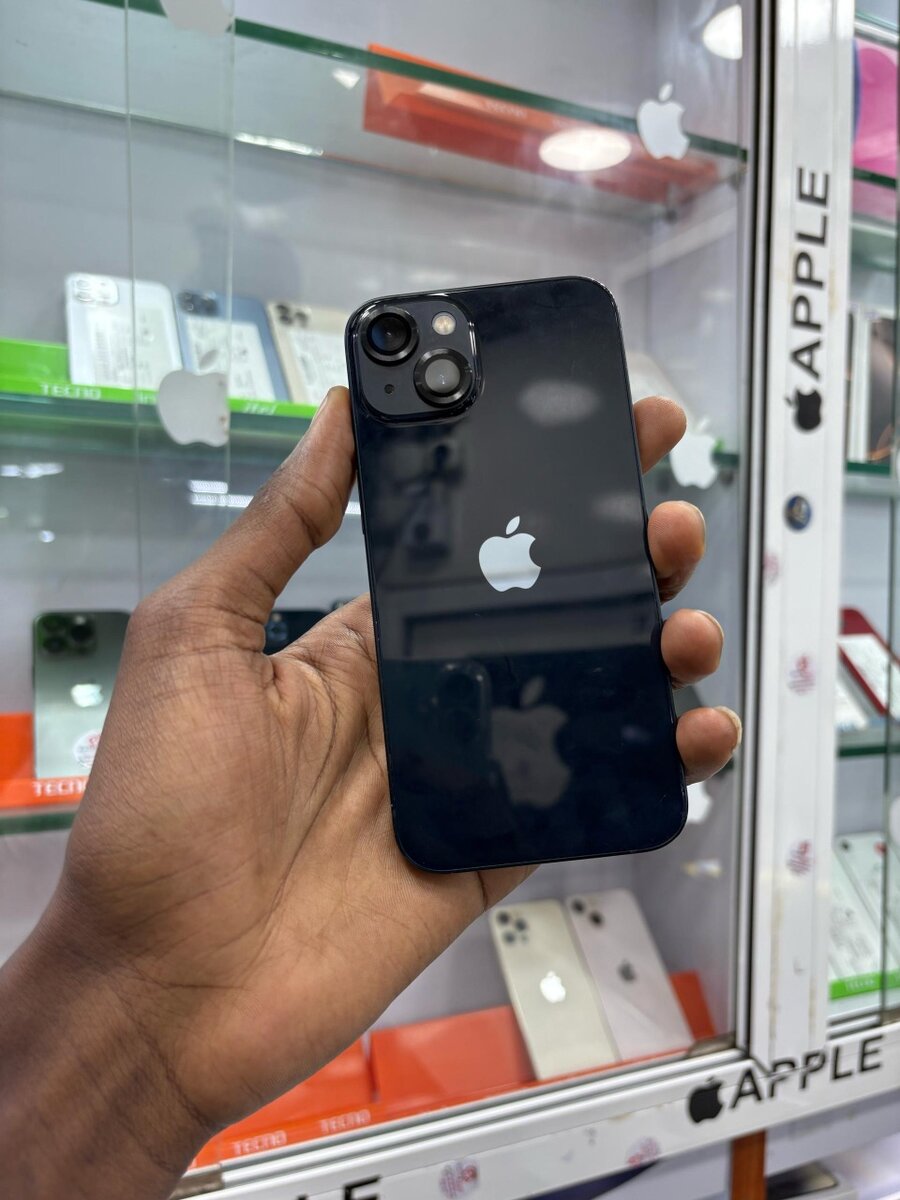 Disponible 13 simple 128go