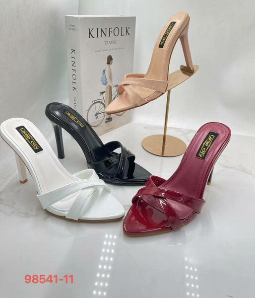 Sandales à talons élégantes femmes